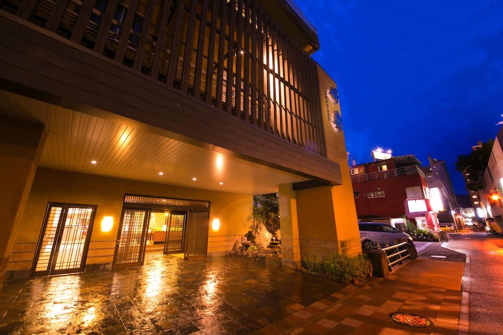 Hotel Koraku Beppu Kültér fotó